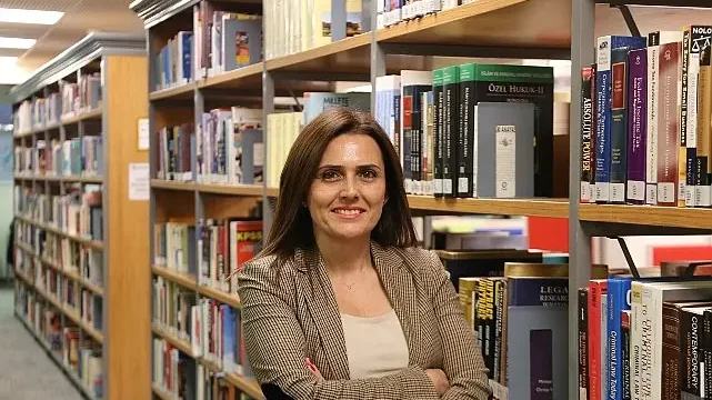 Ergenlerde ekran süresi 9 saati buluyor!