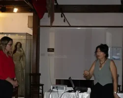 EÜ Etnografya Müzesi’nde Smyrna’da Kap Kacak Modası konuşuldu