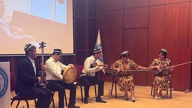 EÜ Konservatuvarında “Özbek Makam Müziği” paneli gerçekleşti
