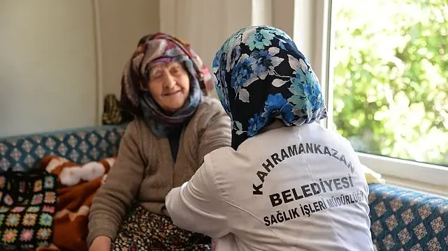 Evde Sağlık Hizmetleri Devam Ediyor