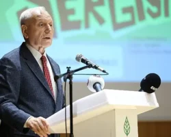 Hüseyin Can Güner ve Mehmet Haberal Yeni Mezunların Sergisine Katıldı