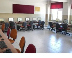 İETT’nin gençlere teknoloji desteği sürüyor.