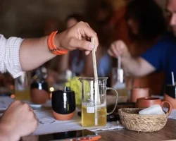 Kayaşehir’de Doğal Mum Atölyesi