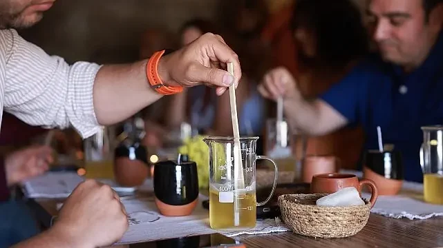 Kayaşehir’de Doğal Mum Atölyesi