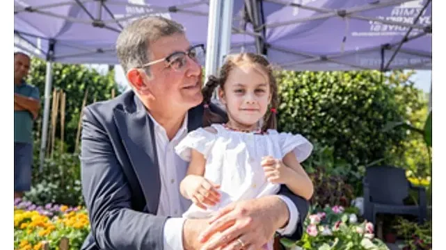 Kültürpark çiçek açtı