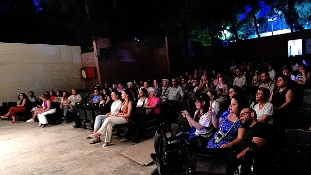 Nazım Hikmet Bornova’da şiirleriyle anıldı