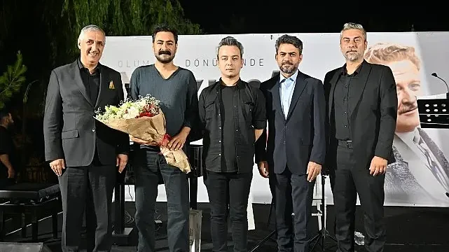 Nazım Hikmet Manisa’da Şiir ve Müzikle Anıldı