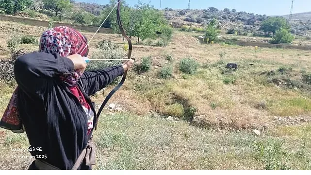 Nevşehirli Geleneksel Okçular Niğdeden Dereceler İle Döndü