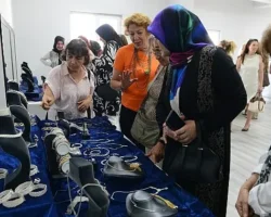 NİLSEM’de eğitim alan kadınların el becerileri beğeni topladı