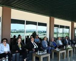 Nilüfer Belediye Başkanlığı Koşusu’nun galibi “Taşan”