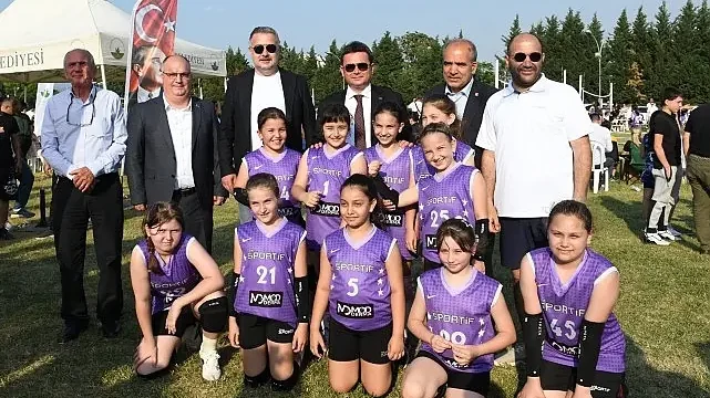Osmangazi’de kız çocukları için Mini Voleybol Şenliği