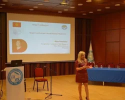 Prof. Dr. Amanova, “Komuz atalarımızın sesi, ruhumuzun aynasıdır”