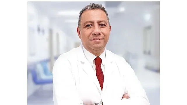 Prof. Dr. İsbir, “Kalp Kapak Hastalıklarında Risk Yaşla Birlikte Artıyor,  Erken Müdahale Hayat Kurtarıyor”