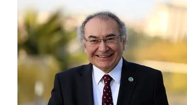 Prof. Dr. Nevzat Tarhan:  “Sınav kaygısı nükleer enerji gibidir”