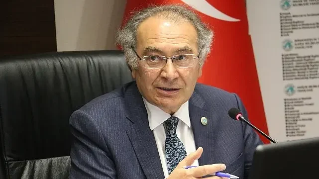 Prof. Dr. Tarhan:   “Estetik değerlilik ölçüsü olursa sonraki adım depresyondur”