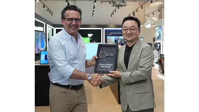 Samsung, MediaMarkt’ın teknoloji deneyim mağazası   Tech Arena’da butik mağaza açtı