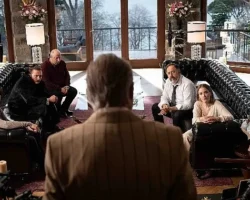 Sekizinci Aile: Disney+’tan Göz Dolduran Kadrosuyla Trajikomik Bir Aile Hikâyesi!