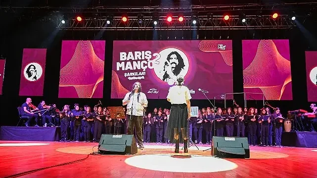 Selçuklu Belediyesi Sanat Akademisi Çocuk Korosu’ndan Barış Manço’ya Vefa Konseri