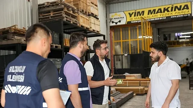 Selçuklu’da Sanayi Esnafı Atık Yönetimi Konusunda Bilgilendiriliyor