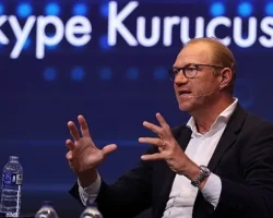 Skype Kurucusu Jonas Kjellberg, TETZ 2025’te konuştu:  “Öğrenciler ulaşabildikleri tüm yapay zekâ araçlarını kullanmalı”