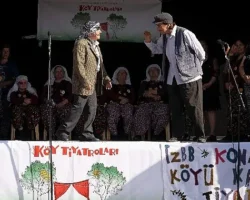 Tiyatro kırsalda filizlendi köy sakinlerinin hayatı değişti