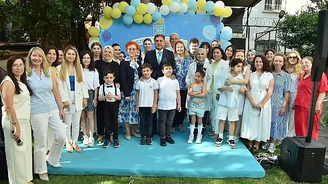 Tohum Otizm Vakfı Eğitim Kurumları’ndan Duygu Dolu Yıl Sonu Gösterisi