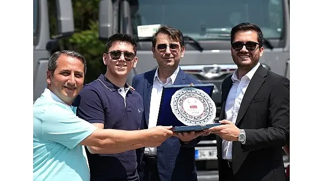 Trakman’dan yılın en büyük teslimatı: Alp Lojistik filosuna 50 adet MAN TGX çekici kattı