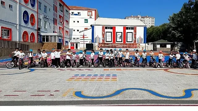 Türkiye Bisiklet Federasyonu, 3 Haziran Dünya Bisiklet Günü’nü çocuklarla birlikte anlamlı bir etkinlikle kutladı
