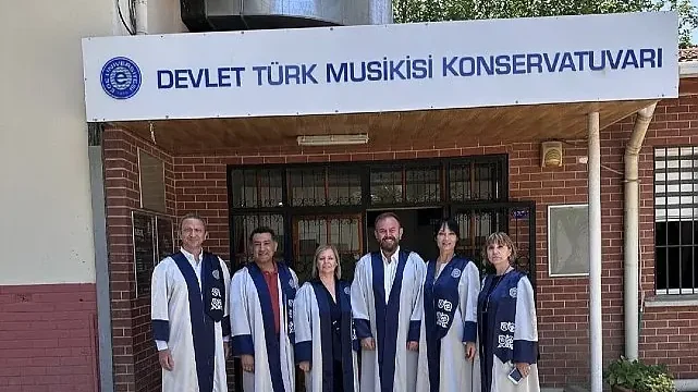 Türkiye’de bir ilk: EÜ DTMK Türk Halk Oyunları Doktora Programı ilk mezununu verdi