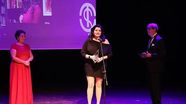 Yeni Tiyatro & Yeni Sinema Dergisi 12. Emek ve Başarı Ödülleri’nde Şehir Tiyatroları’na 7 ödül