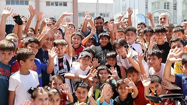 Bağcılar’da çocuklar yaz tatilini spor yaparak geçiriyor