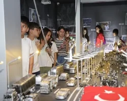 Canik Belediyesi’nin 15 Temmuz Müzesine Ziyaretçi Akını