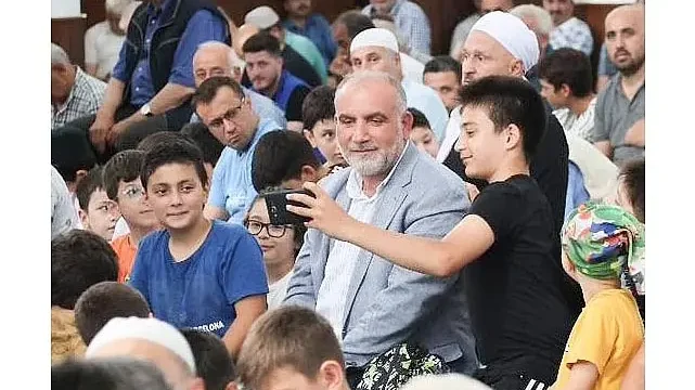 Canik’te Camiler Çocuk Sesleriyle Şenlendi
