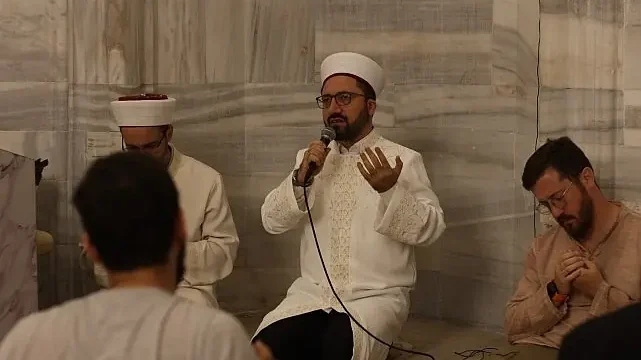 Çocuklar, Yeni Cuma’da 15 Temmuz ruhunu yaşadı
