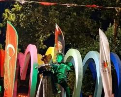Gürcü dans topluluğundan Kemer’de muhteşem şov