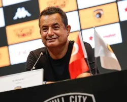 Hull City, Corendon Airlines ile Sponsorluk Sözleşmesini Yeniledi