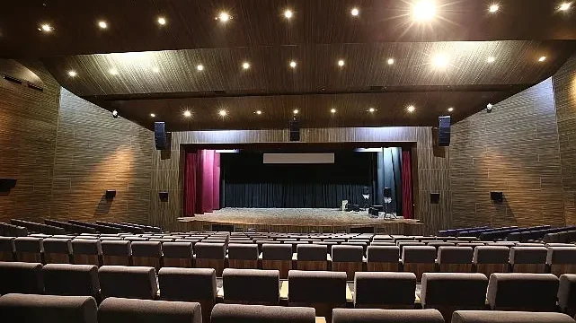 İBB Kültür’den Bağımsız Tiyatrolara Güçlü Destek