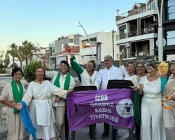Karaburun’da 3 Günlük Tiyatro Şöleni
