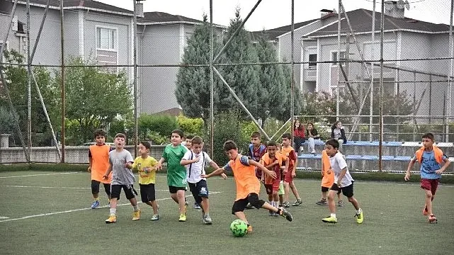 Kartepe Yaz Spor Okulları Sezonu Açıyor