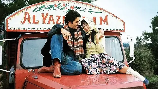 Kervansaray Arkasında Açık Havada Sinema Keyfi