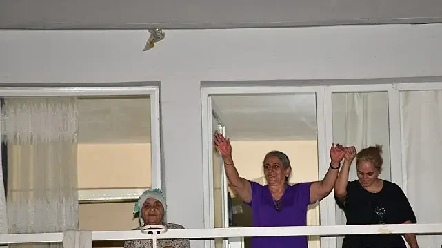 Müzik ve tiyatro yaz boyunca mahallelere taşınıyor