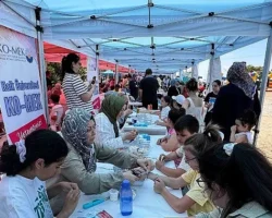 Sahilde şenlik, denizde yarış