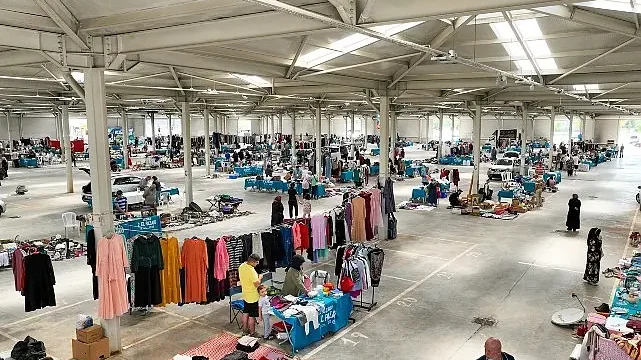Selçuklu 2. El Pazarı Ekonomik Alışverişin Adresi Olmaya Devam Ediyor