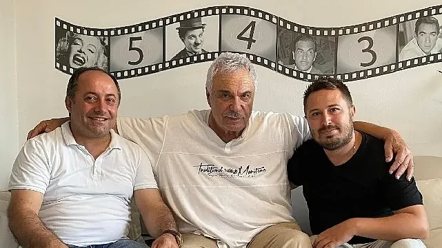 Usta Oyuncu Halil Ergün, Genç Yeteneklerle Etiler’de Buluştu!