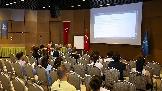 Uzmanlar Uyardı: “Cilt Kanserine Karşı Mutlaka Koruyucu Ekipmanlar ve Güneş Koruyucu Kullanılmalı”