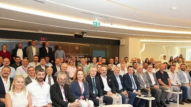 Vodafone’un Ev Sahipliğinde Düzenlenen Çalıştayda Yerli Kapasite Konuşuldu