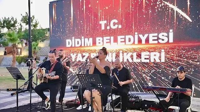 Atatürk 1 Filmi Didimlilere Duygu Dolu Anlar Yaşattı