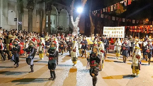 Bayındır’da 30 Ağustos Zafer Bayramı törenlerle kutlandı