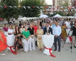 Bayraklı’da “Kadın Emeği ve Dayanışma Günleri” başladı