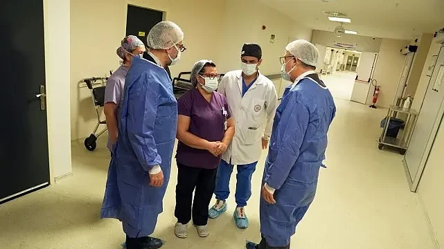 EÜTF Hastanesi Merkezi Ameliyathanede ilk operasyon yapıldı